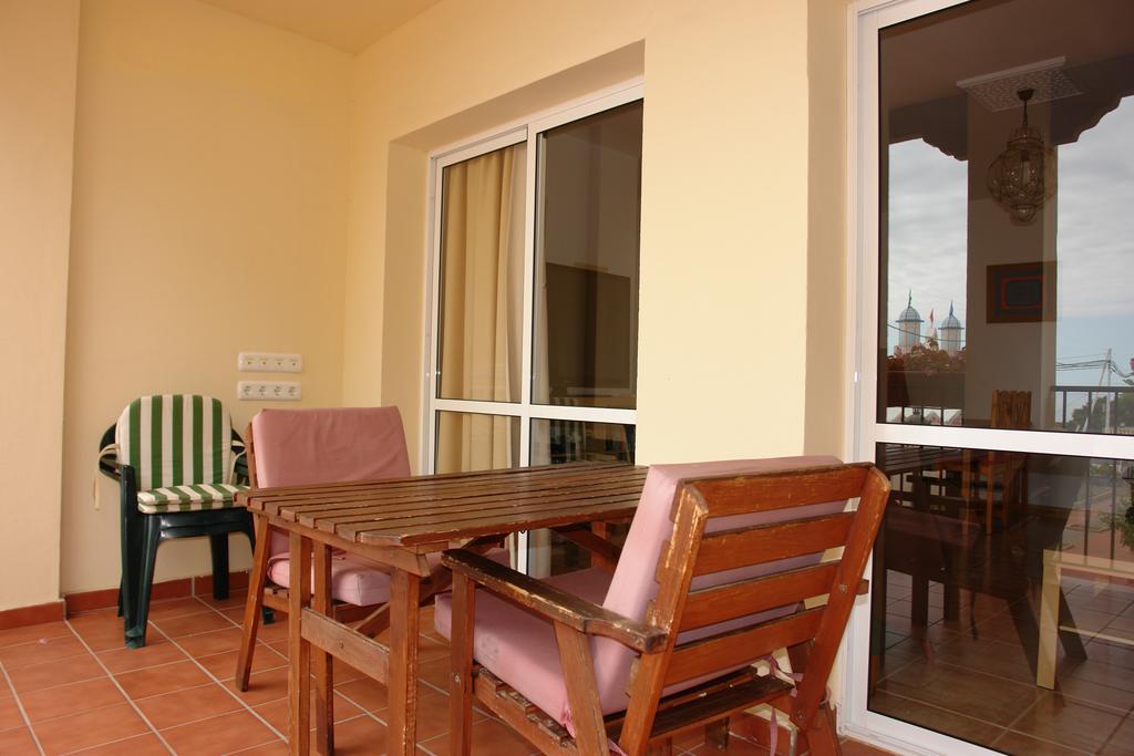 Luxurious Carabeo 2000 1.3 Apartment Nerja Luaran gambar