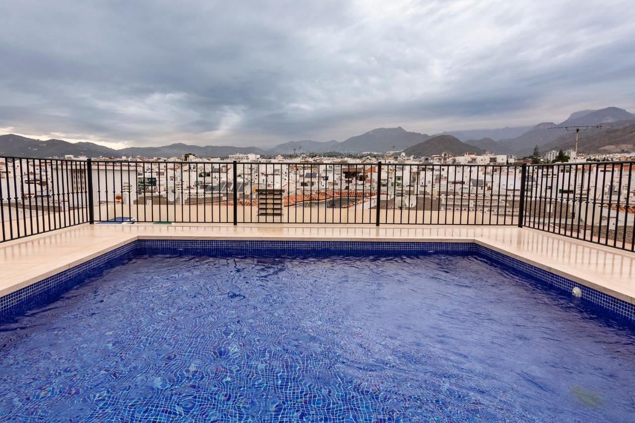 Luxurious Carabeo 2000 1.3 Apartment Nerja Luaran gambar